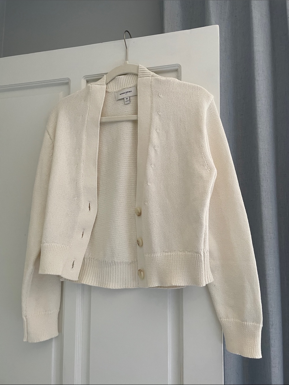 Banana Republic Cream Button-Front Women's Cardigan M
